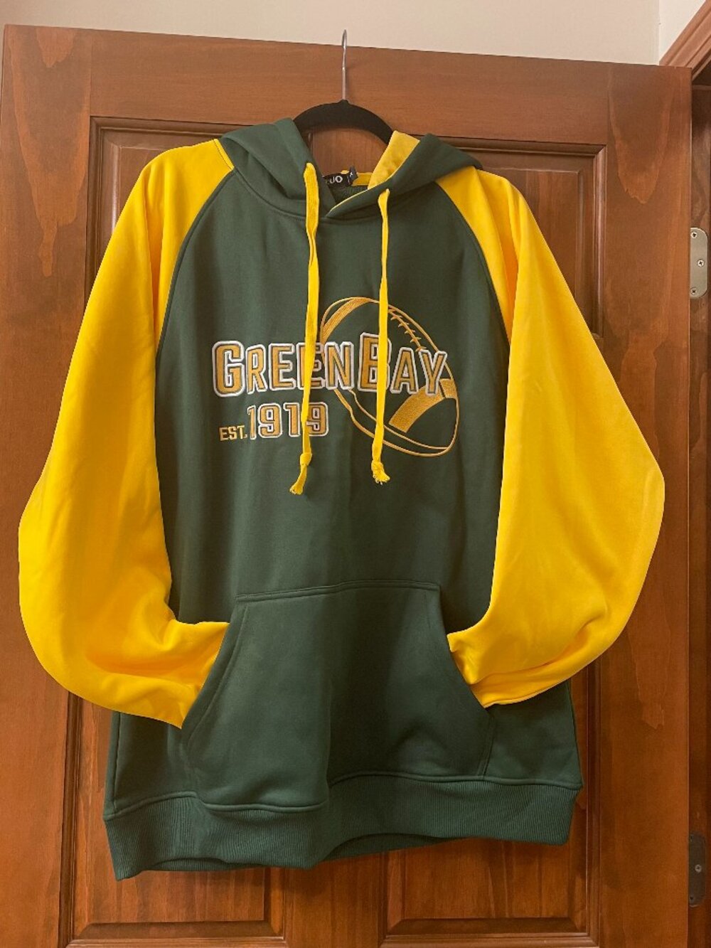 Hooded Green and Gold Green Bay Packers Embroidered Hooded Sweatshirt -Womens XL